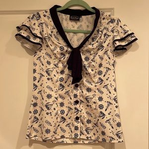 Women’s Nautical Button-down Ruffled Sleeve, size M